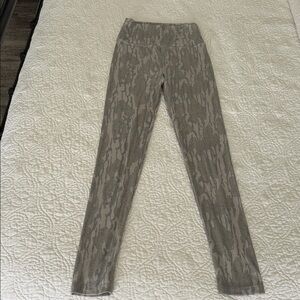 Tribe Kelley High-Rise Printed ribbed  leggings  - Bottomland Camouflage